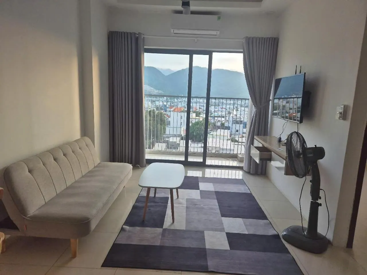 Topaz 'S Home May Giat, Bep, Tien Dung Nhu O Nha Nha Trang Daire