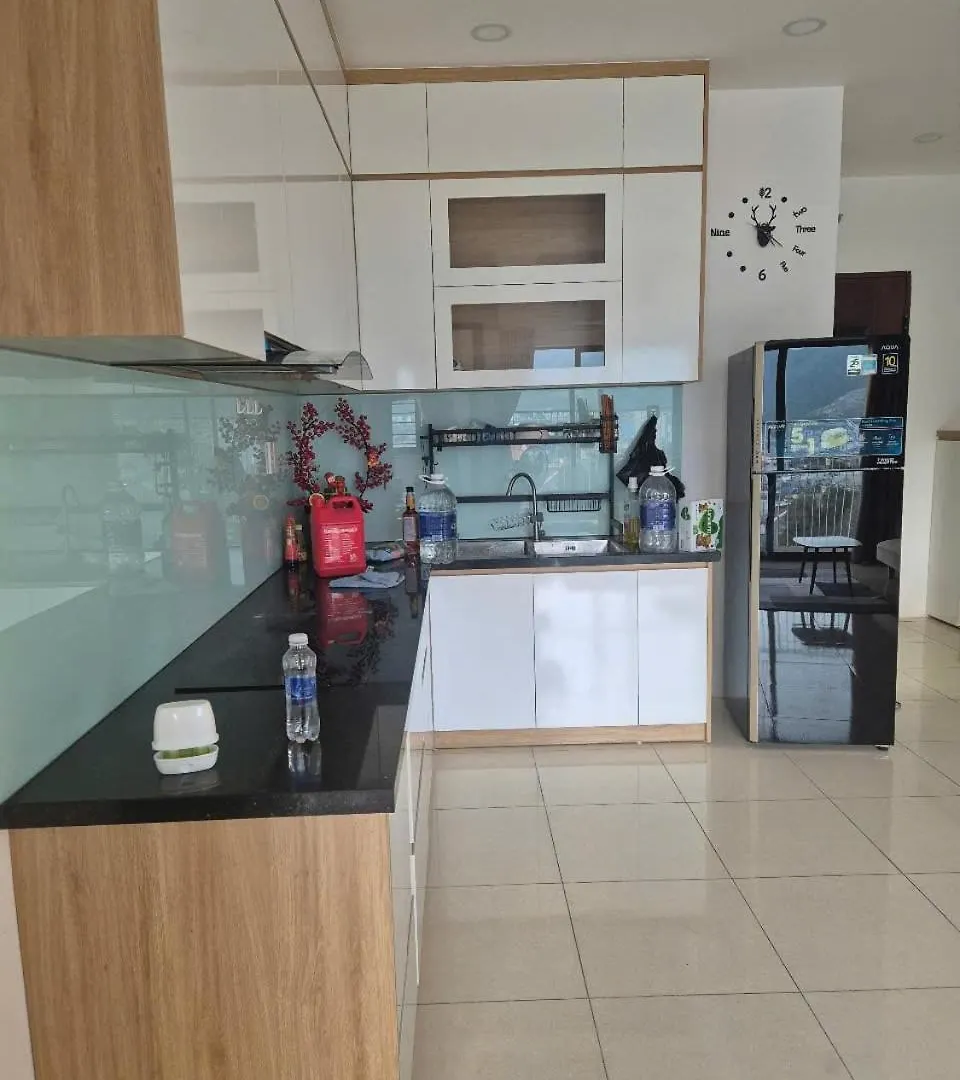 Topaz 'S Home May Giat, Bep, Tien Dung Nhu O Nha 나트랑 아파트